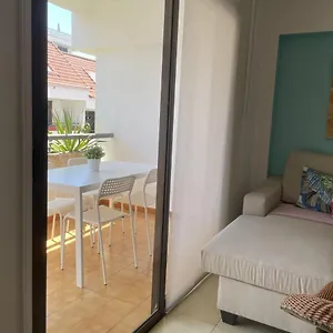 https://las-americas-apartament.tenerifehoteles.net