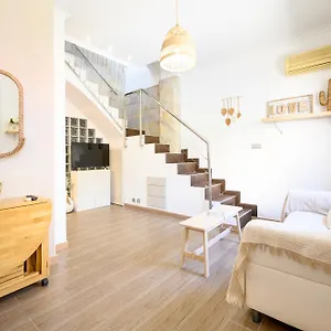 https://villa-house-natura.hotelsinnerja.org